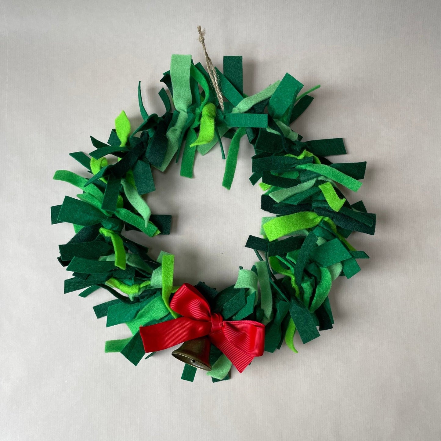 Christmas Felt Wreath kit - The Little Bramble Co