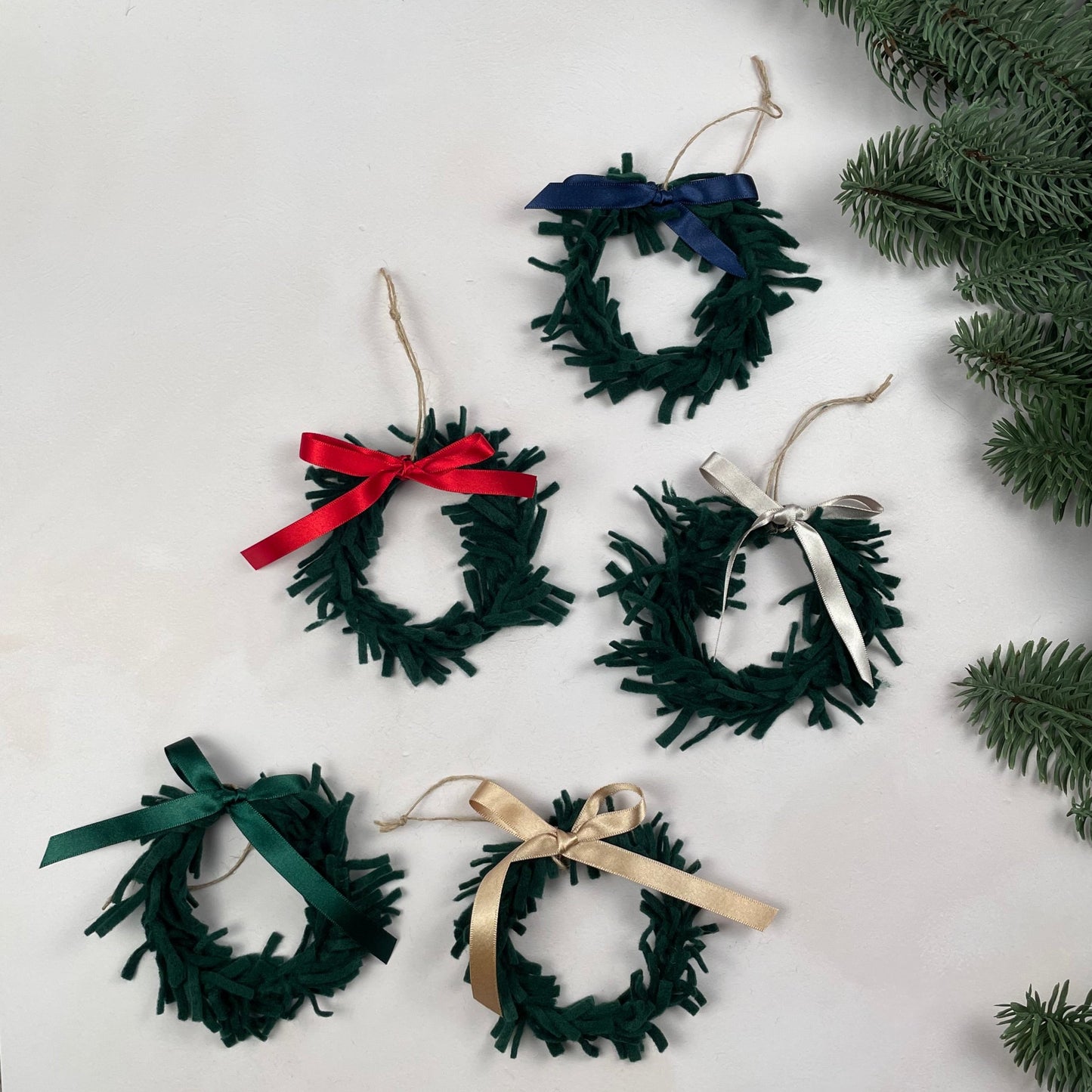 Mini Wreath Decoration - fully adorned with felt sprigs