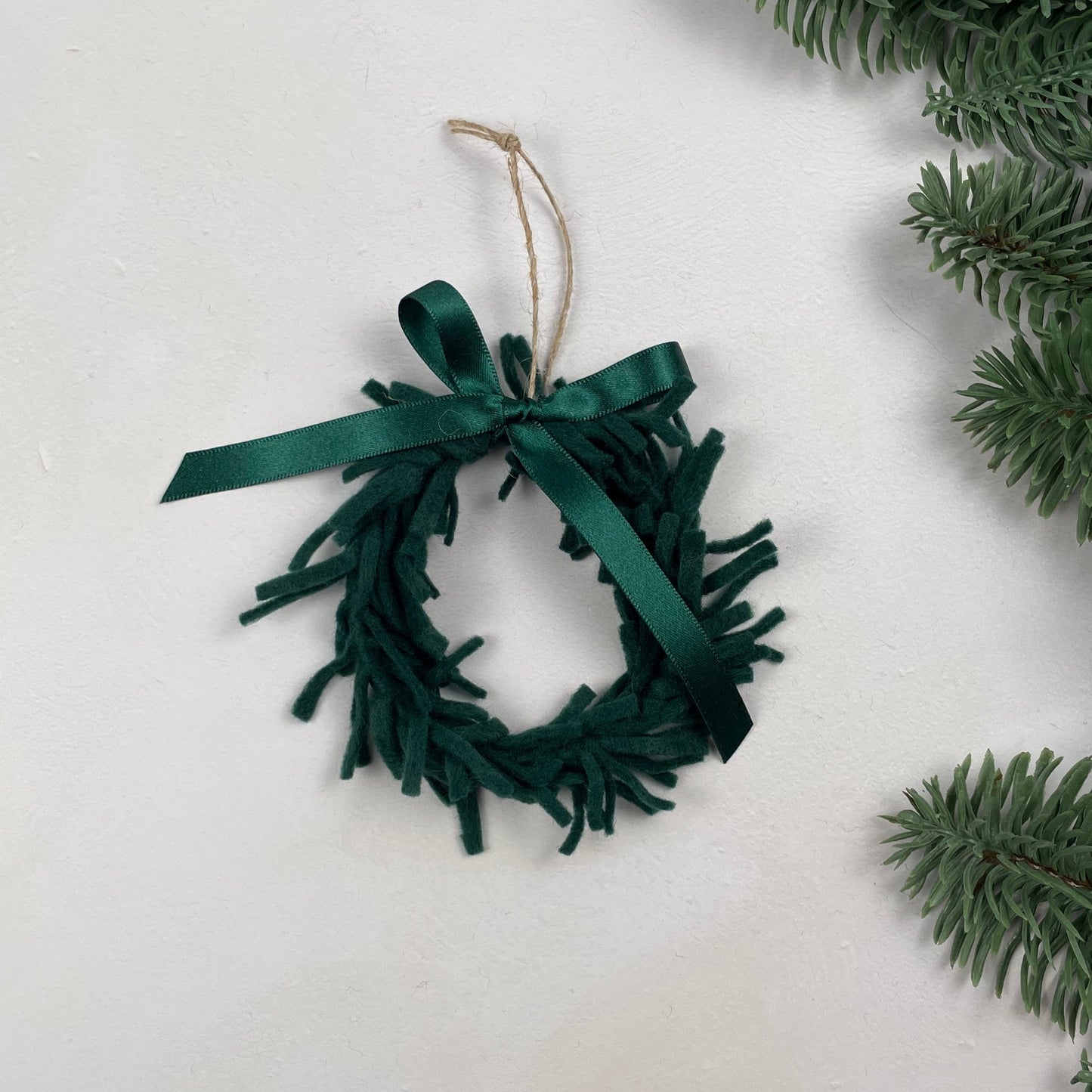 Mini Wreath Decoration - fully adorned with felt sprigs