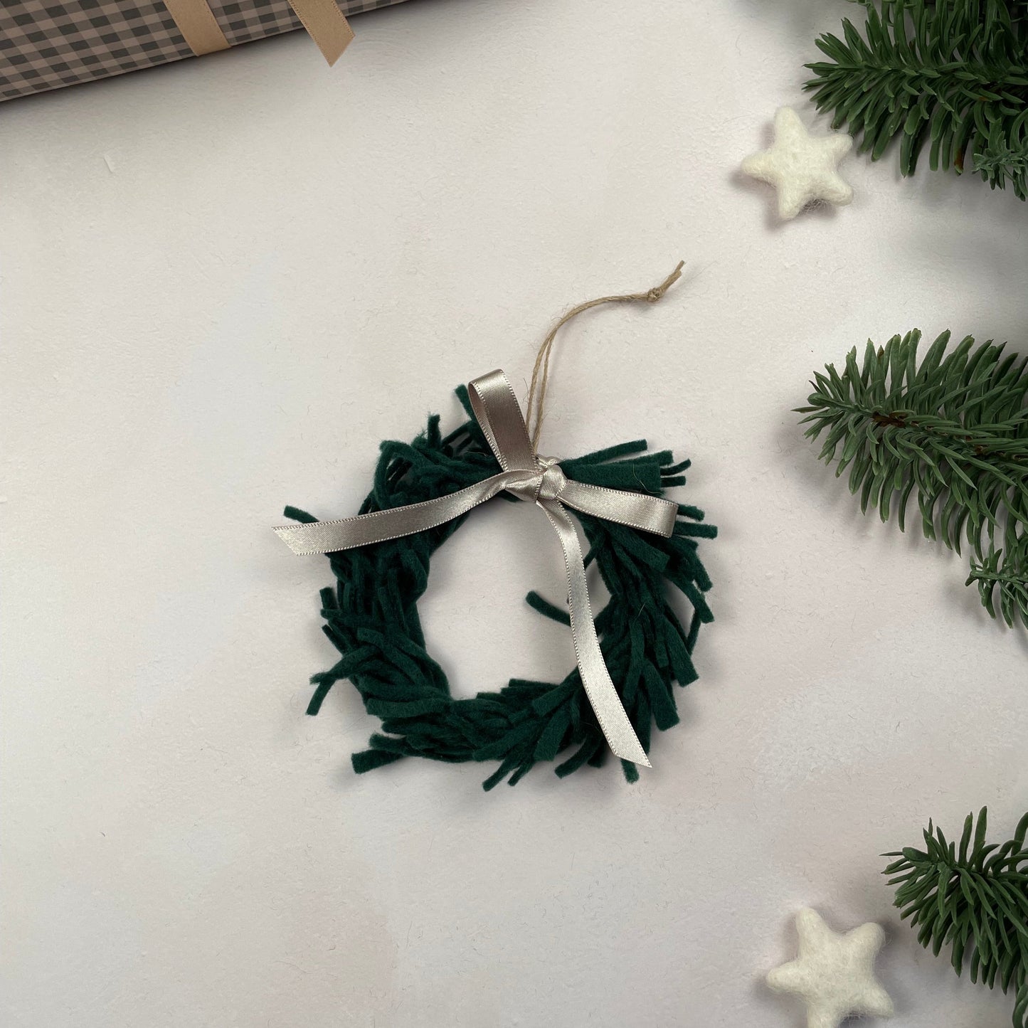 Mini Wreath Decoration - fully adorned with felt sprigs