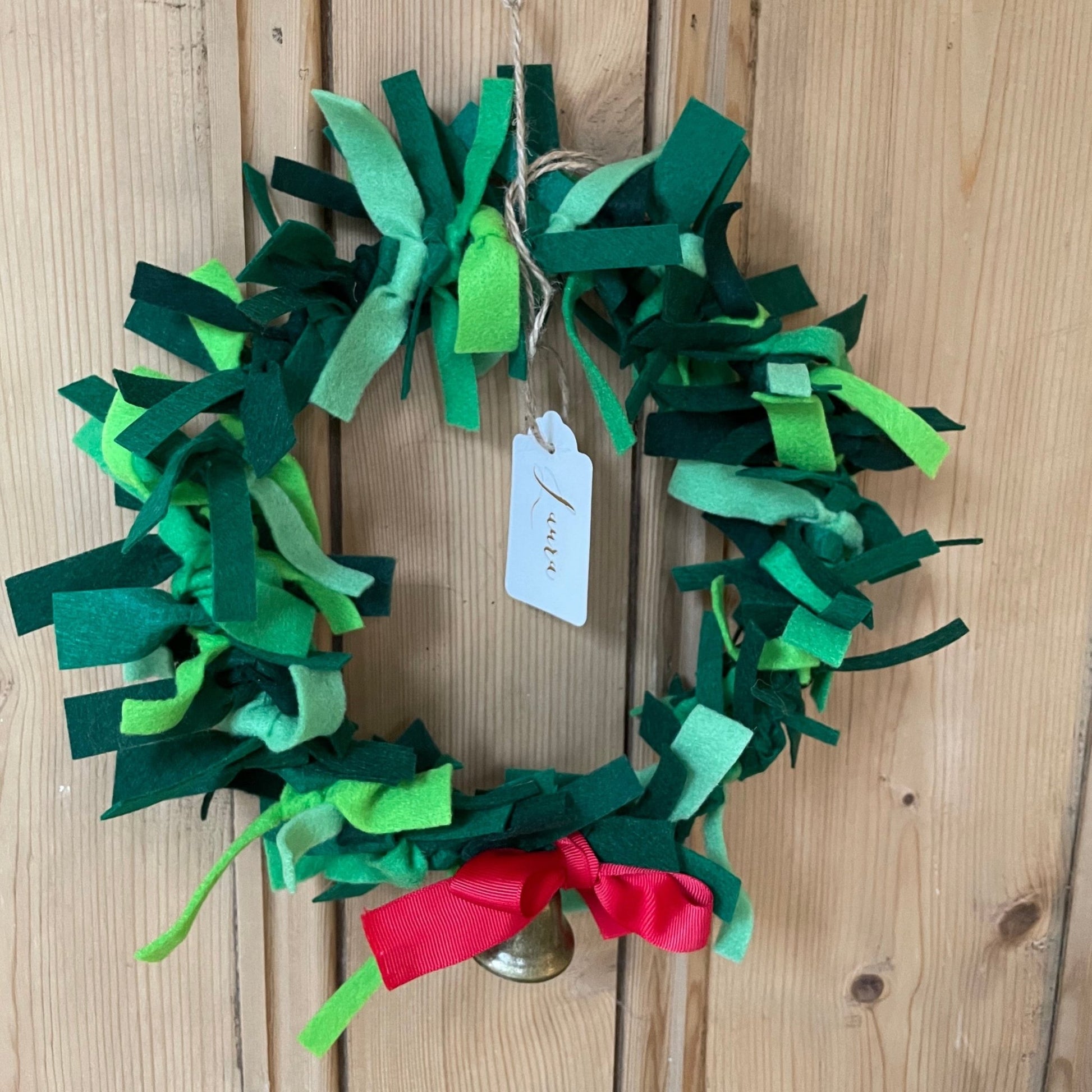 Christmas Felt Wreath kit - The Little Bramble Co